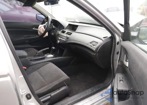 2008 Honda Accord 2.4 Lx-P z USA, uszkodzony, nr VIN 1HGCP26428A039324